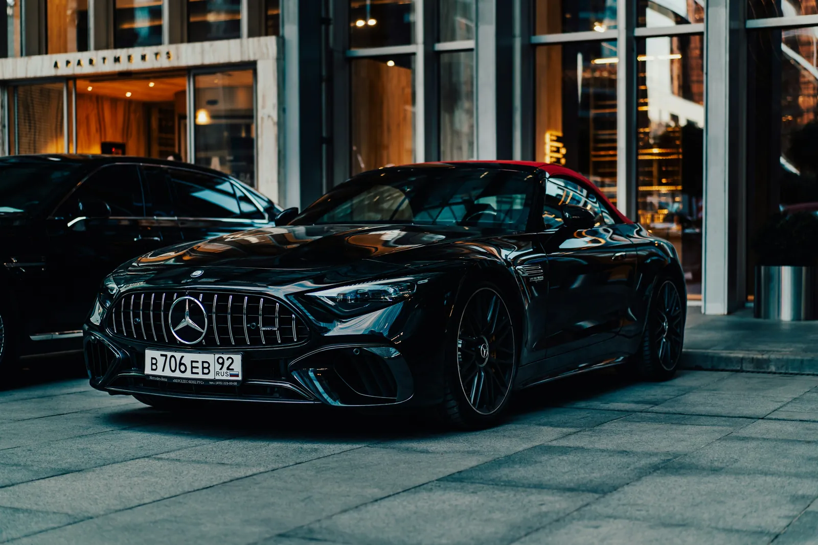 Mercedes-AMG SL 63, przód z boku